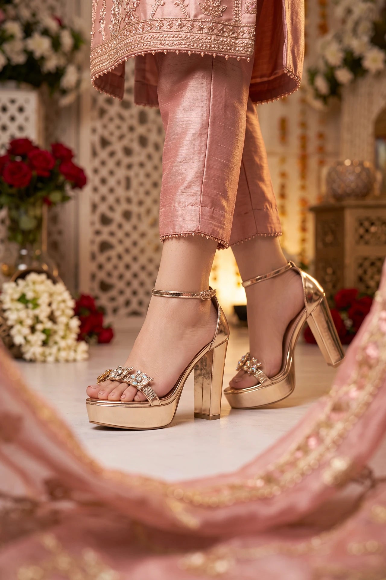 Bridal Sandal Golden 0421765