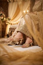 Bridal Slipper Golden 0413659