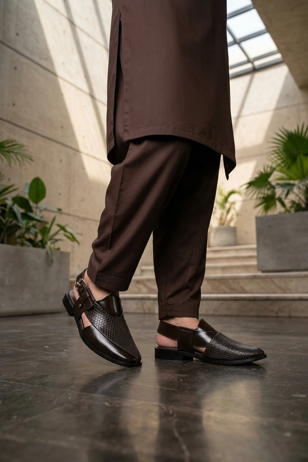 Brown Textured Peshawari Chappal 0141108