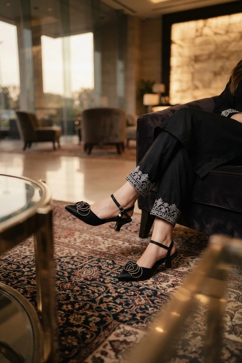 Fancy Court Shoes Black 0450073