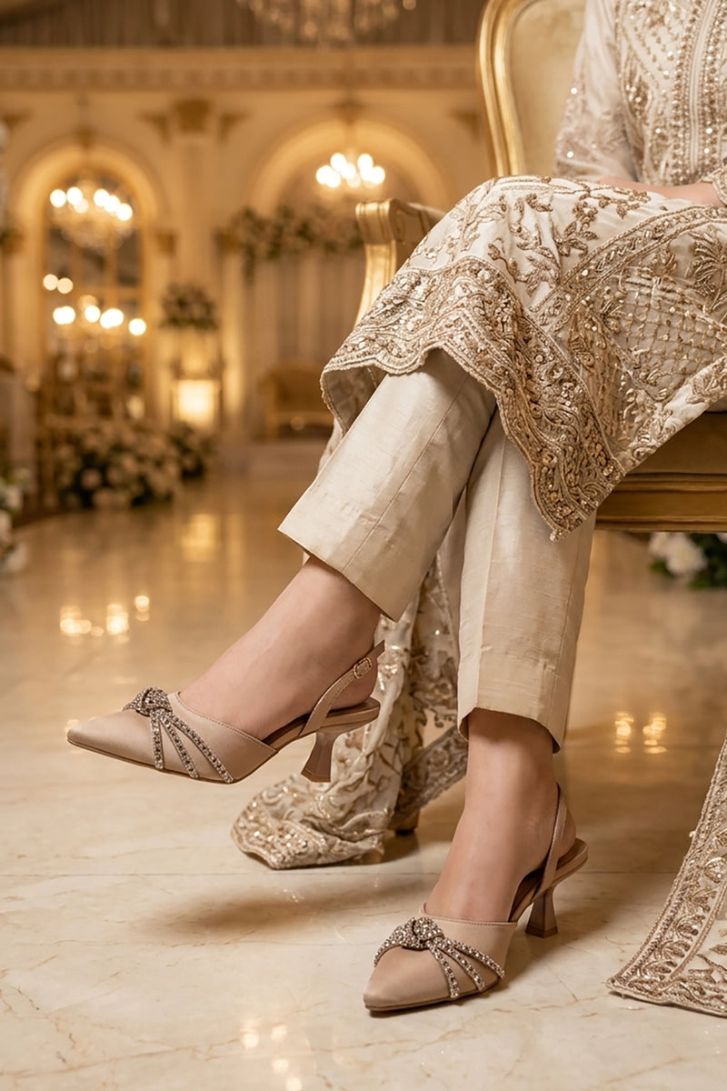 Fancy Court Shoes Fawn 0450122