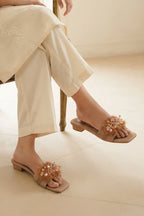 Fancy Slipper Fawn 0413508