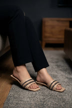 Fancy Slipper Fawn 0413568