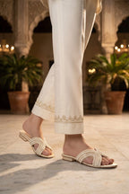 Fancy Slipper Fawn 0413838