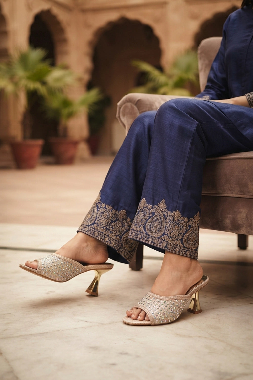 Fancy Slipper Golden 0413635