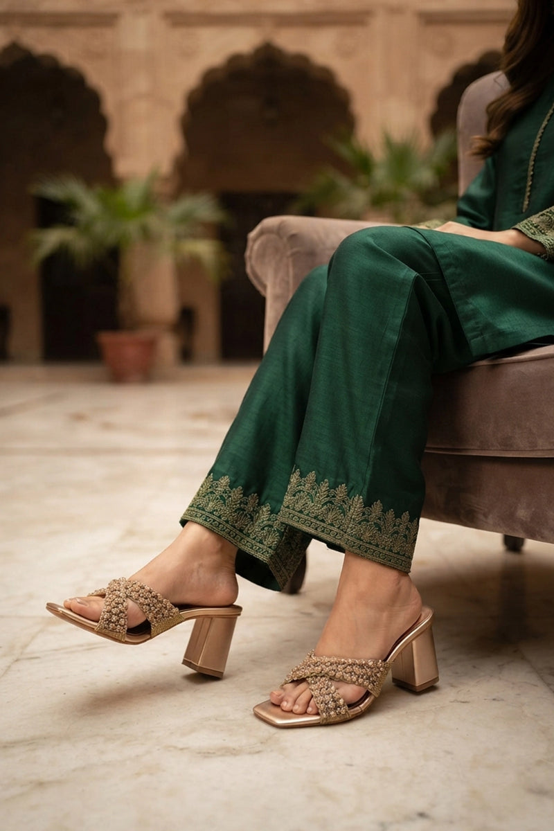 Fancy Slipper Golden 0413727