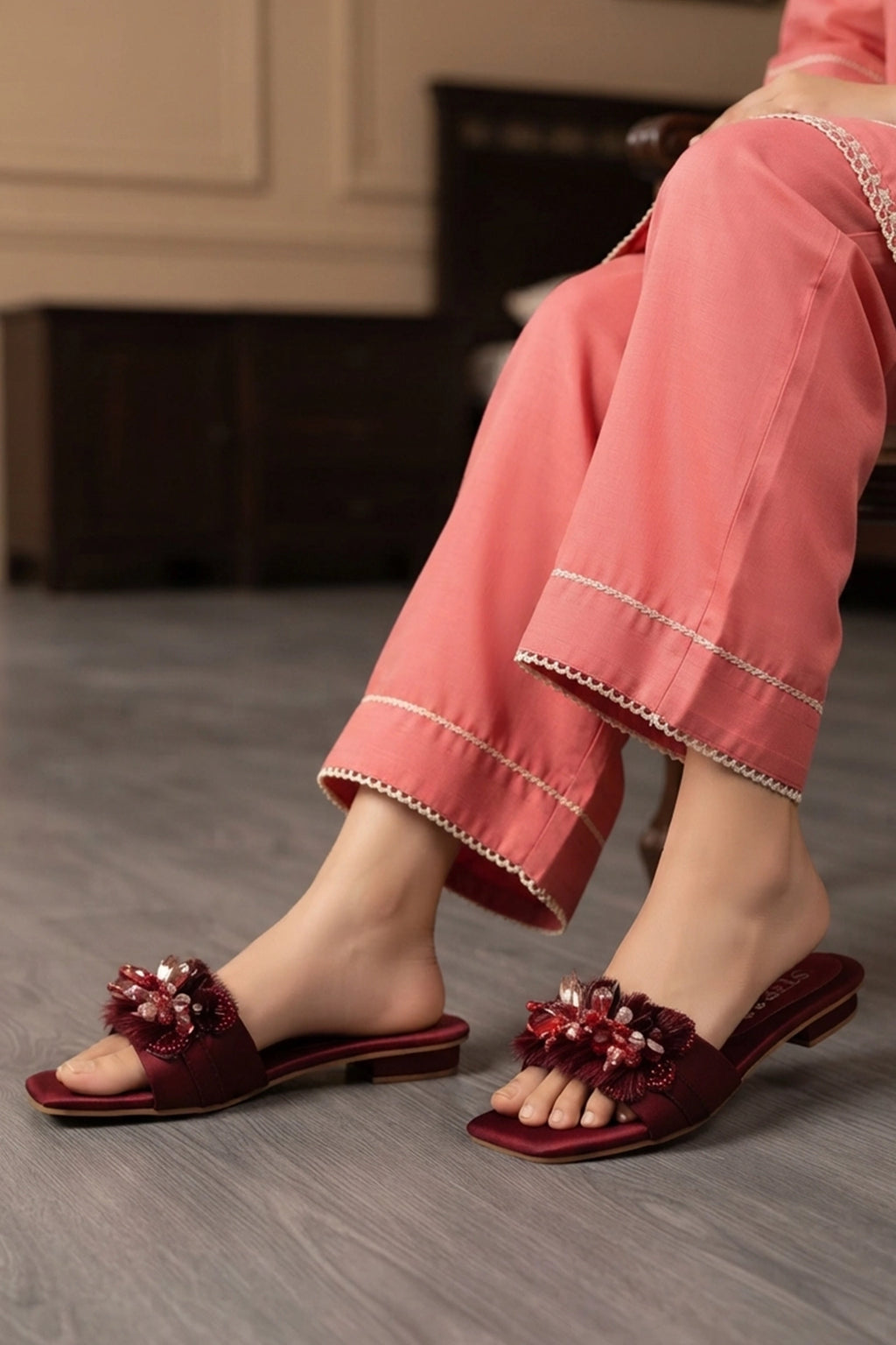 Fancy Slipper Maroon 0413508