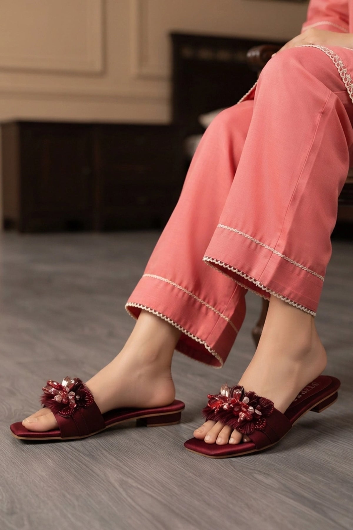 Fancy Slipper Maroon 0413508