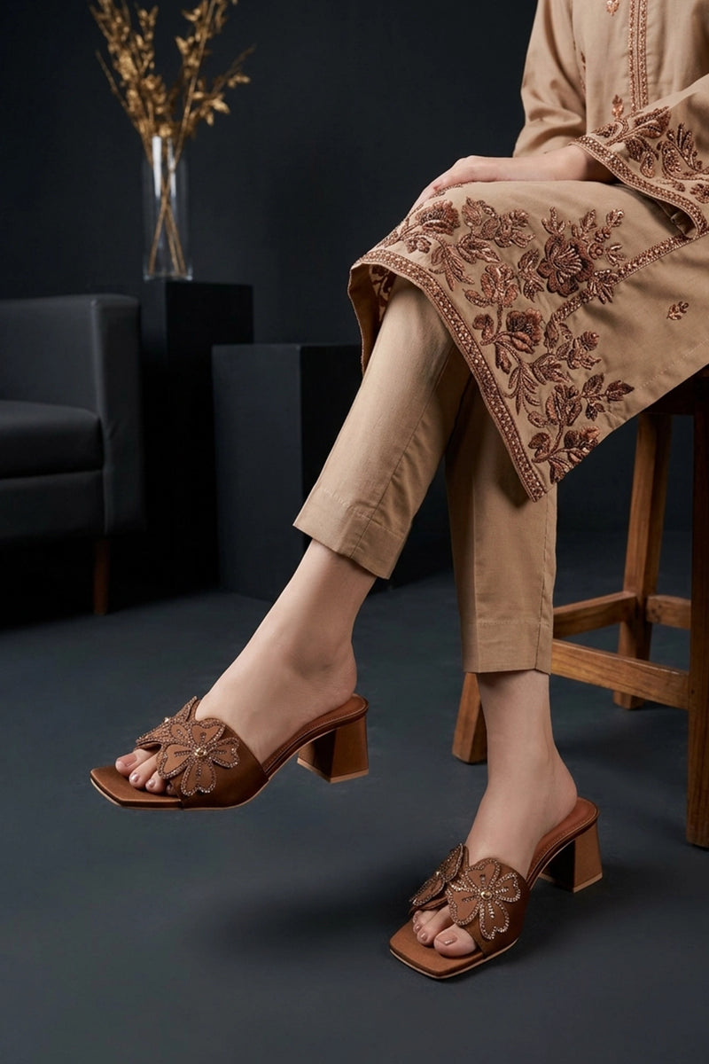 Fancy Slipper Mustard 0413831