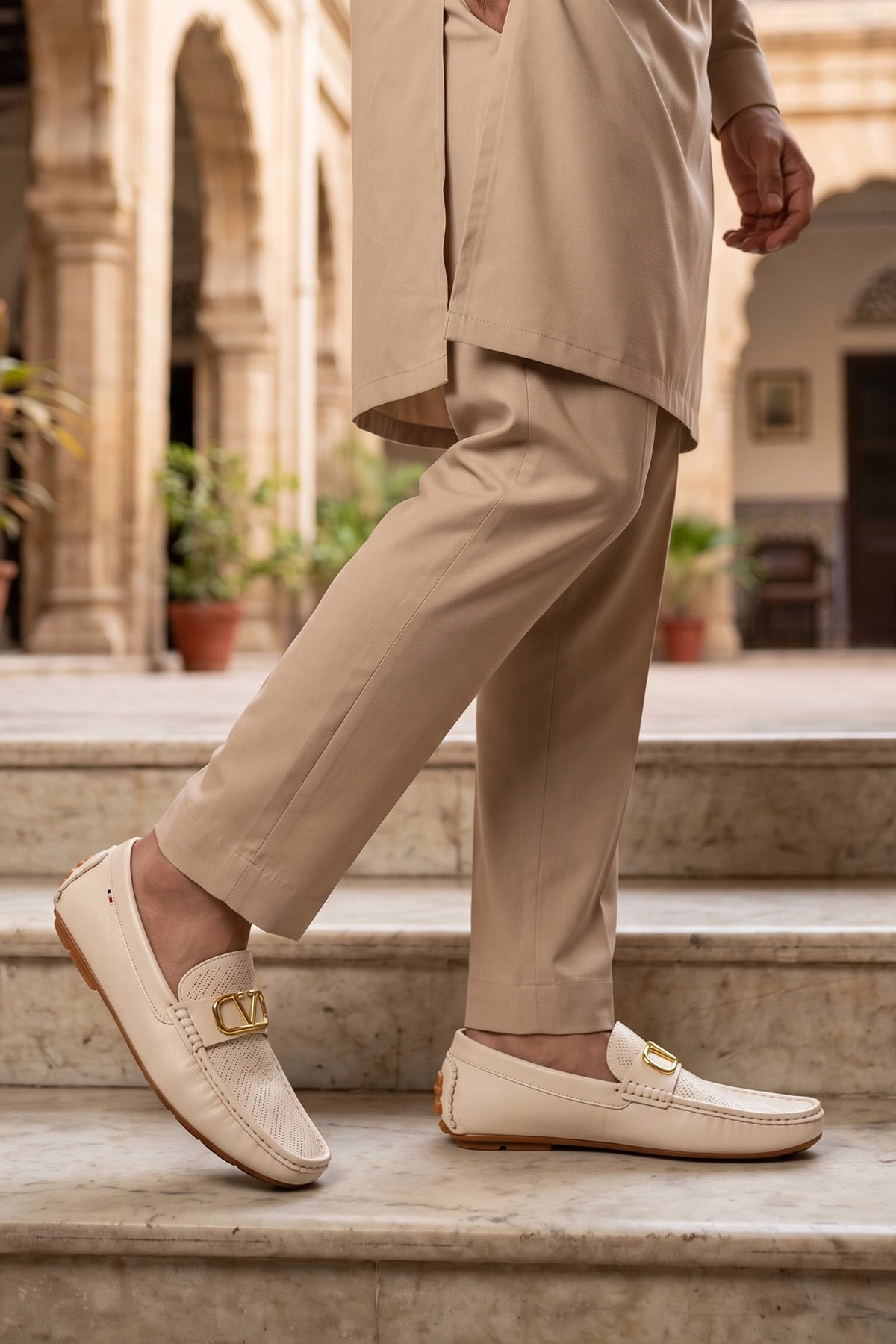 Fawn Loafer Shoes 0130996
