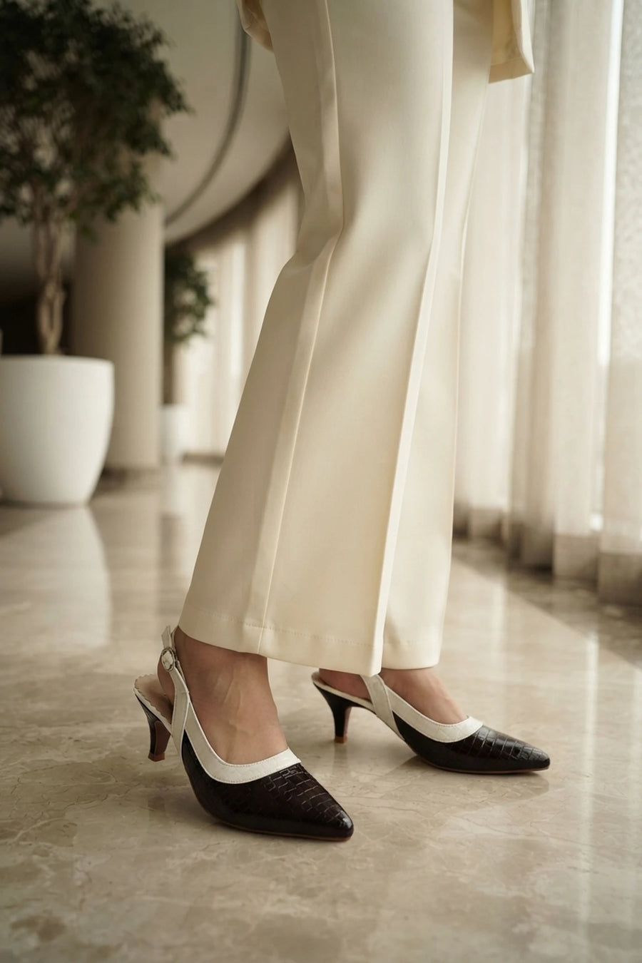 Casual Court Shoes Maroon 0450091