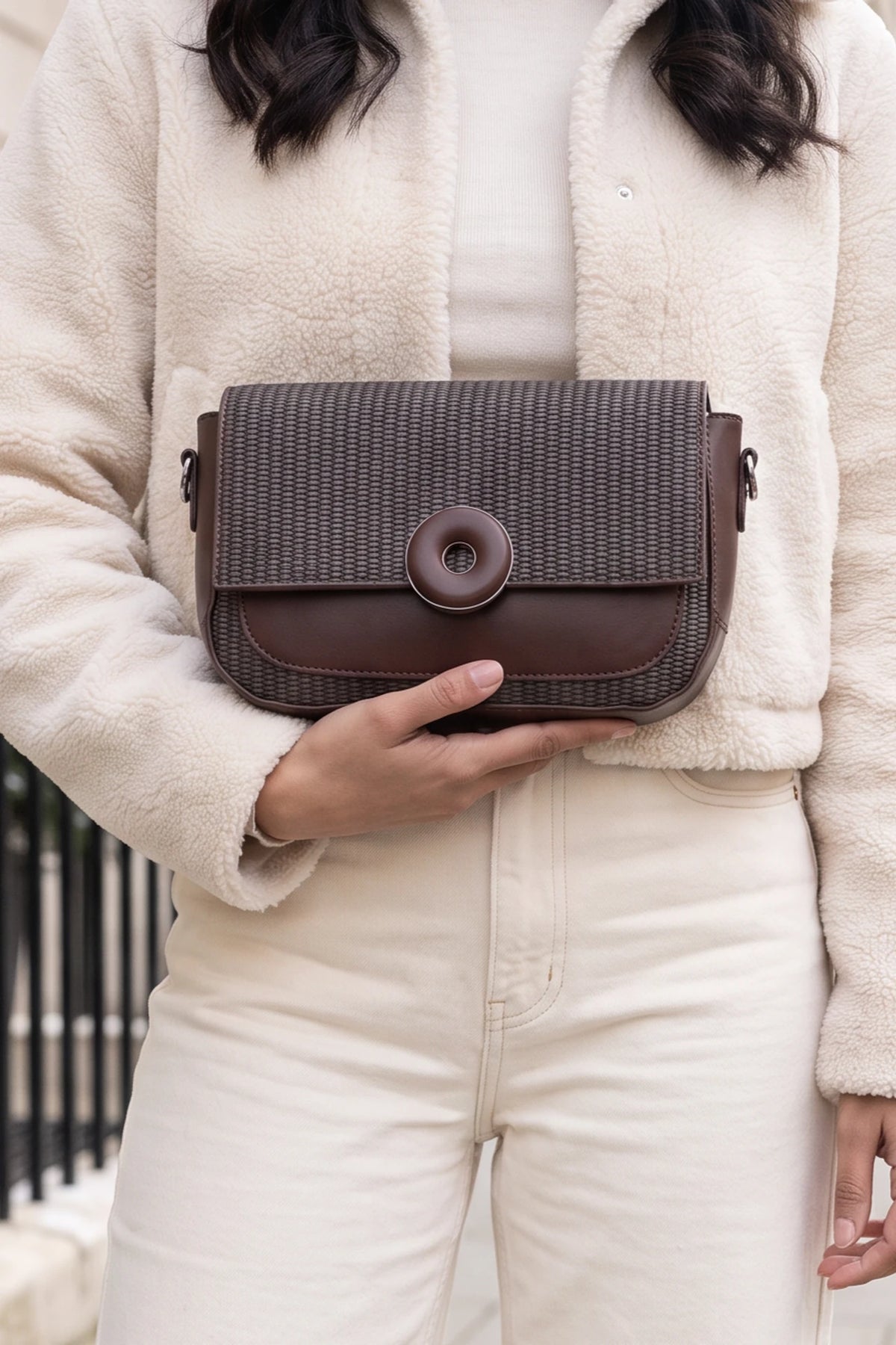 Hand Bag Dark Brown 0322327
