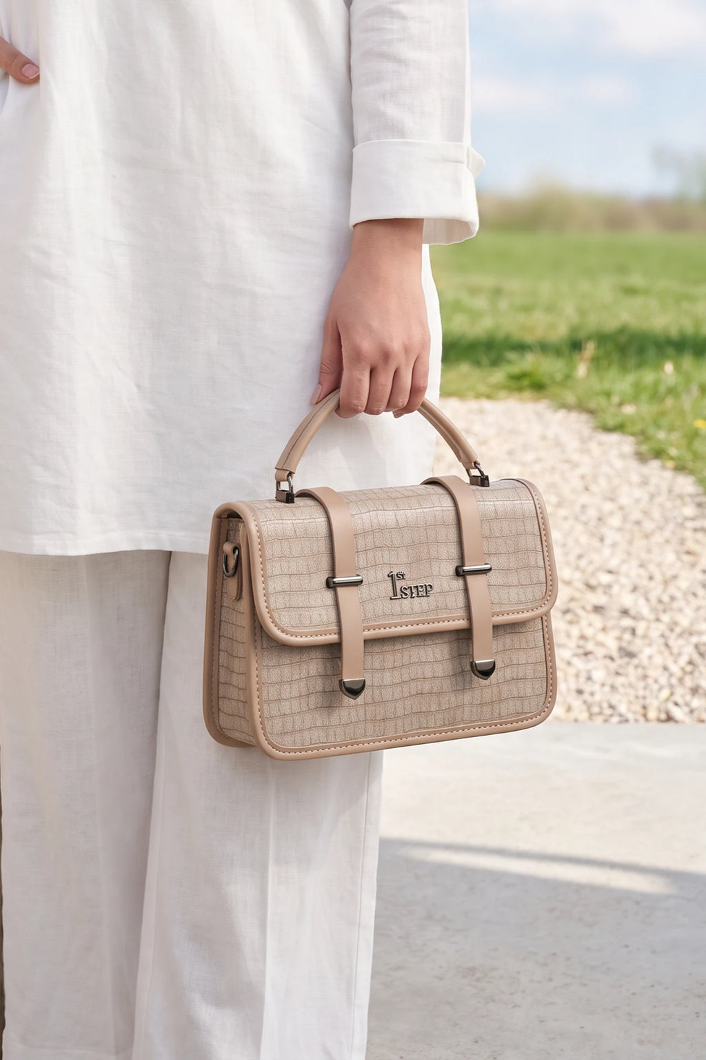 Hand Bag Light Brown 0322334