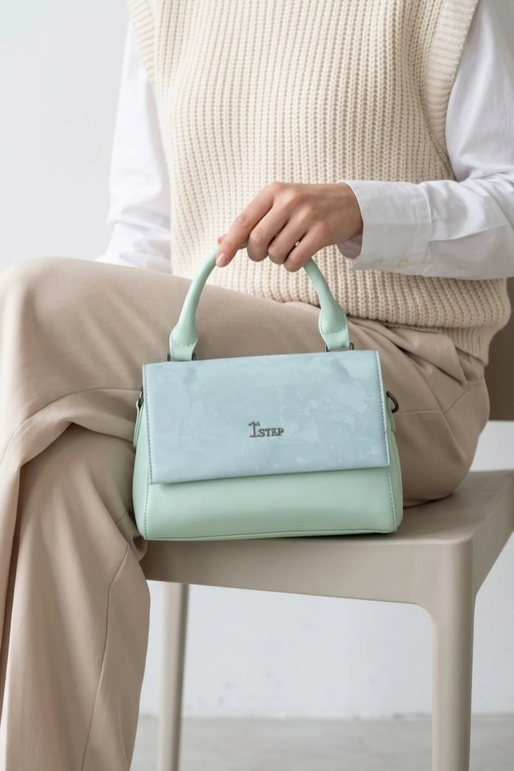 Hand Bag Light Green 0322332