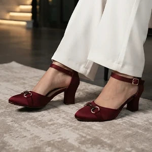 Court Shoes