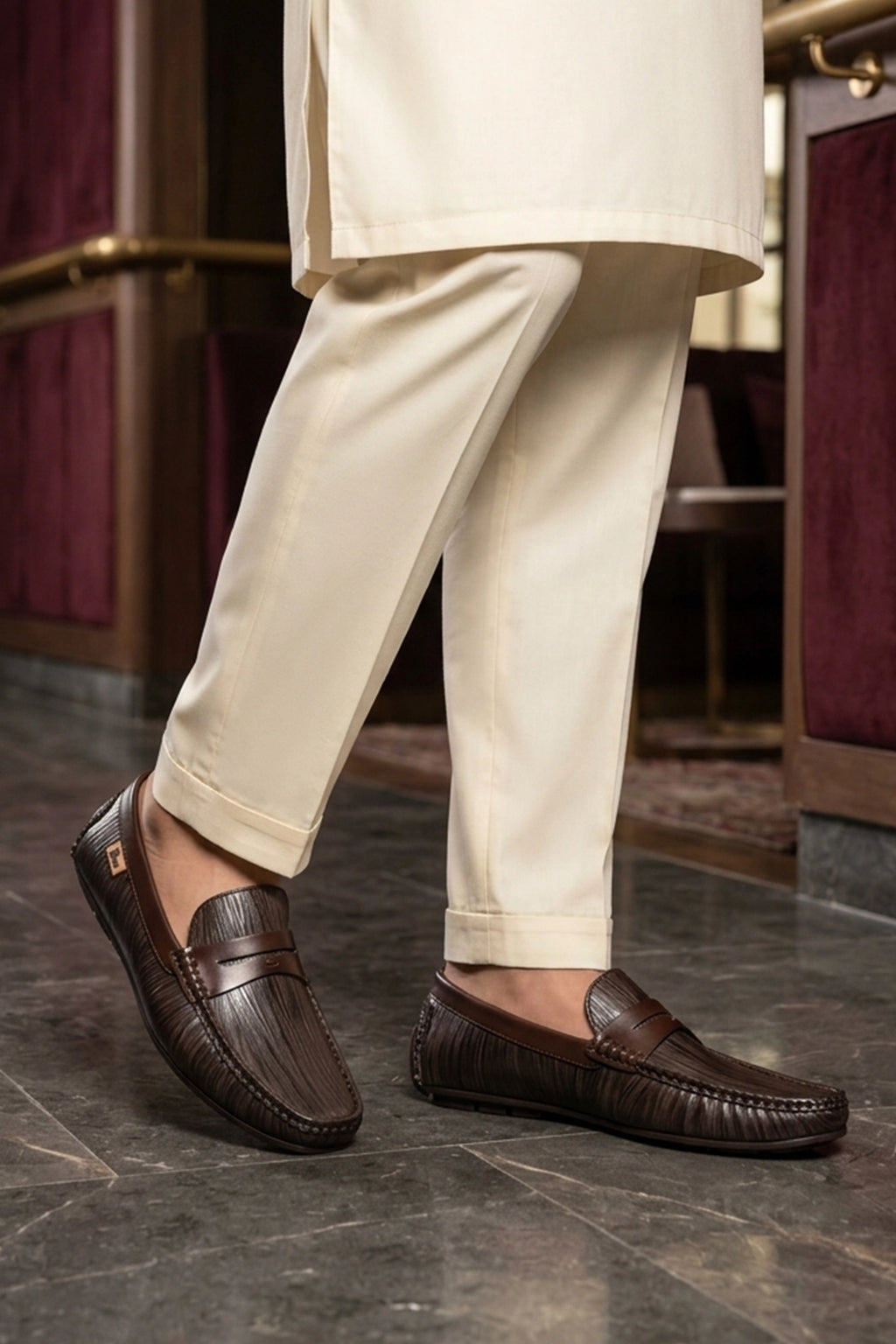 Loafer Shoes Brown 0131014