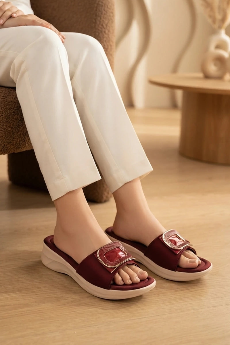 Maroon Comfy Casual Slippers 0413165