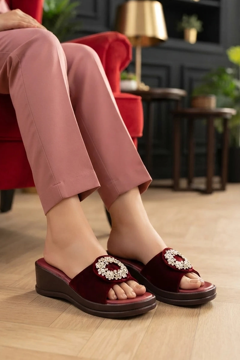 Maroon Womens Casual Slippers 0413137