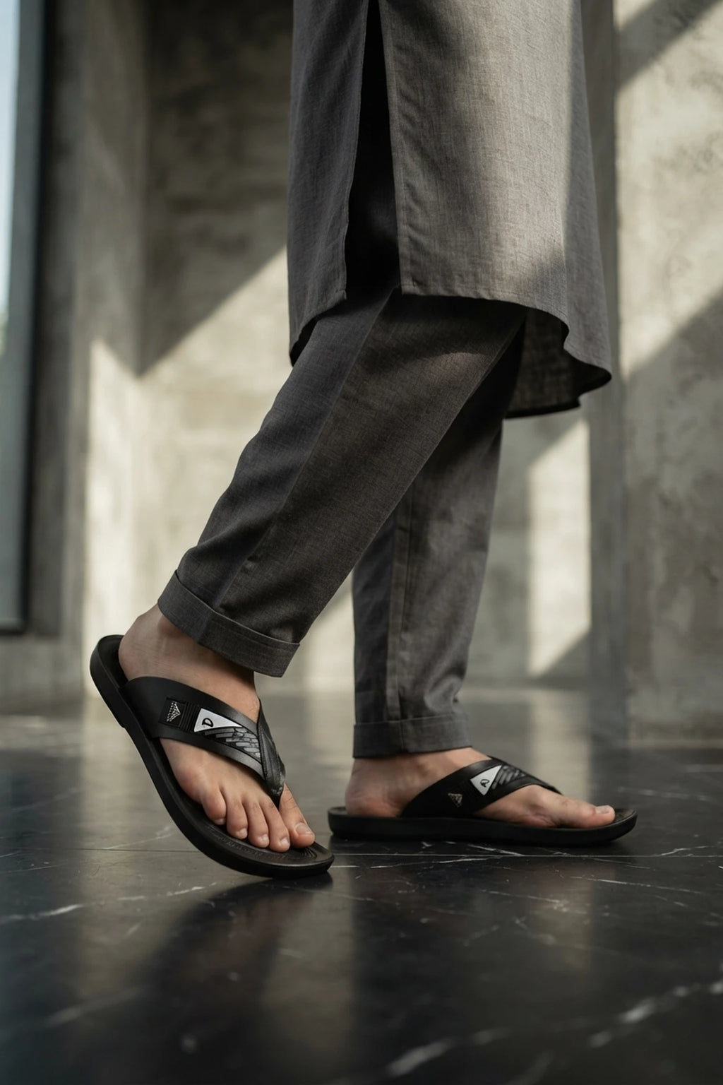 Mens Gray Casual Slippers 0151104