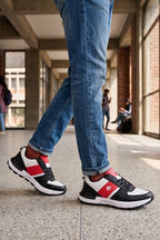 Red Sneaker Shoes 0120636