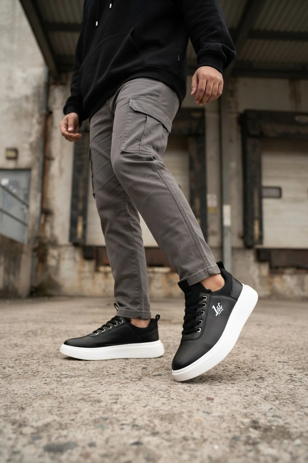 Sneaker Shoes Black 0120744