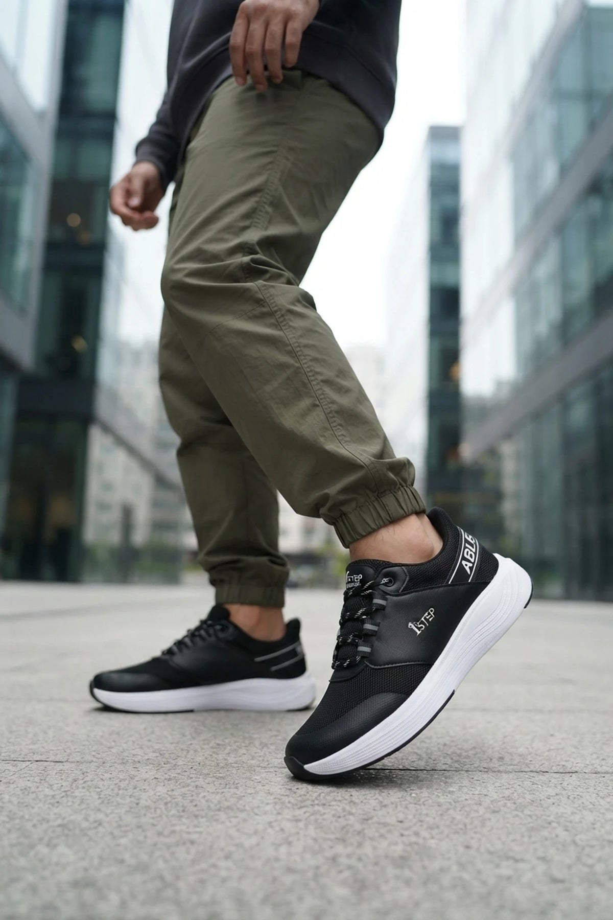 Sneaker Shoes Black 0120745