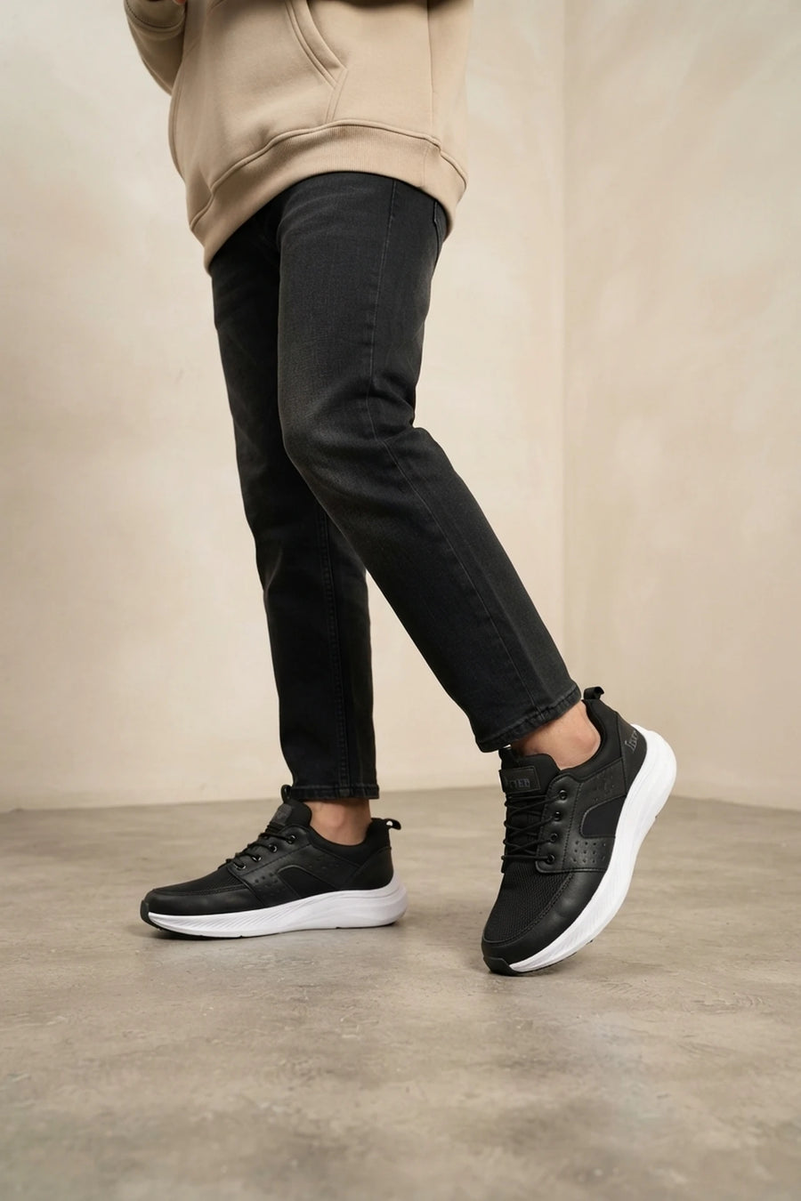 Sneaker Shoes Black 0120747