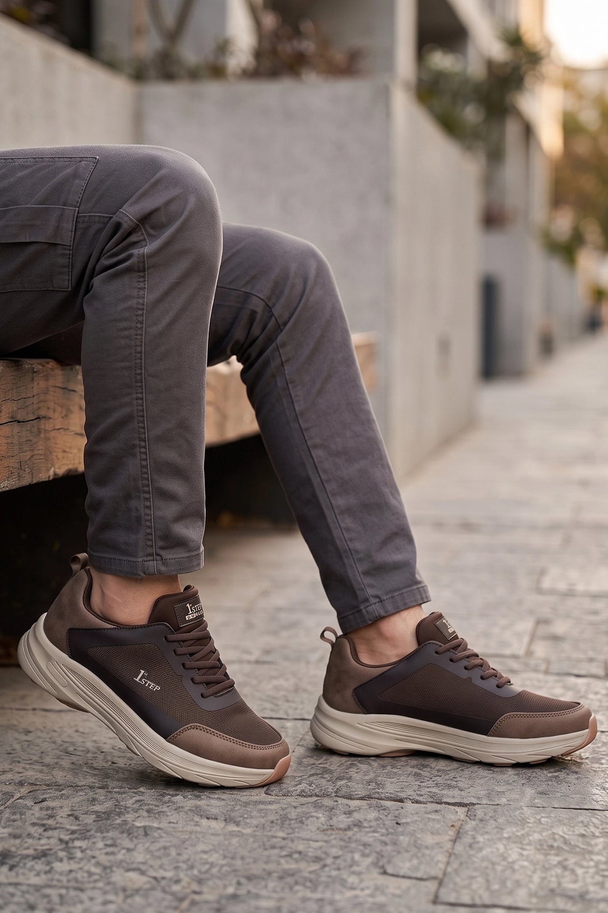 Sneaker Shoes Brown 0120742