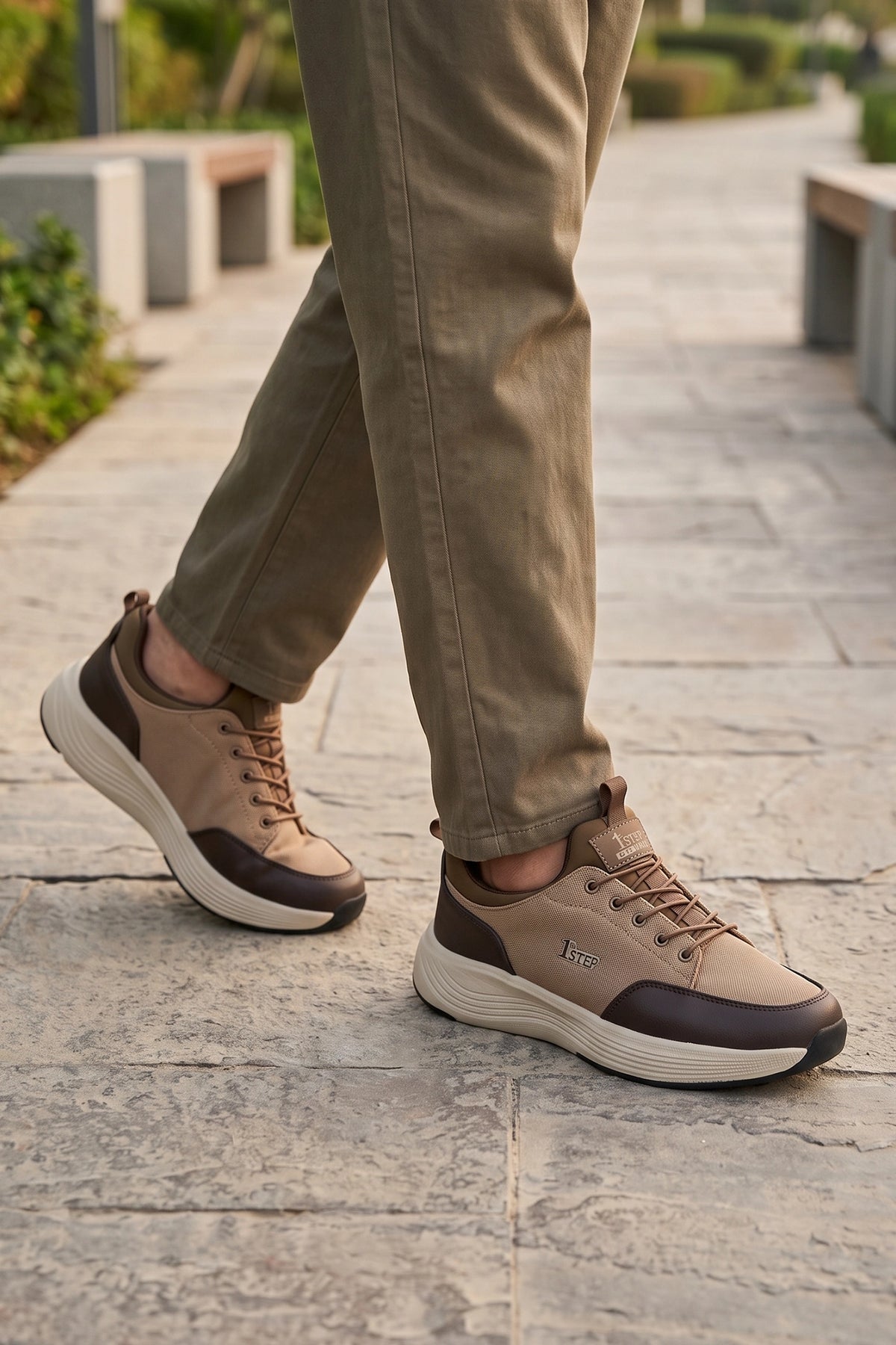 Sneaker Shoes Brown 0120746