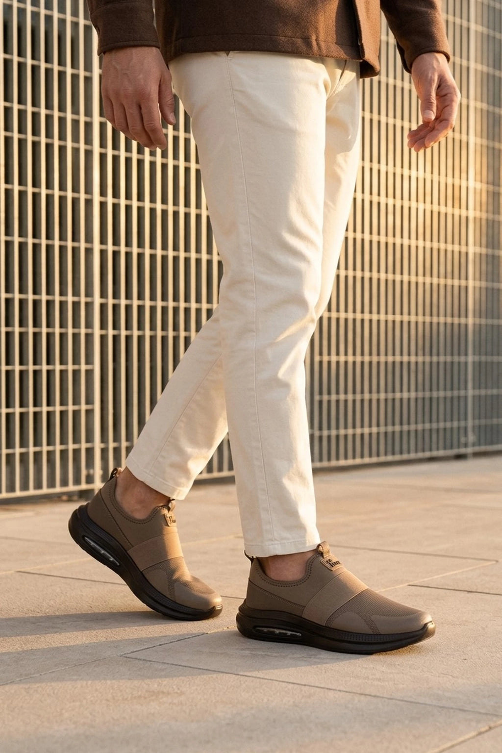 Sneaker Shoes Light Brown 0120779