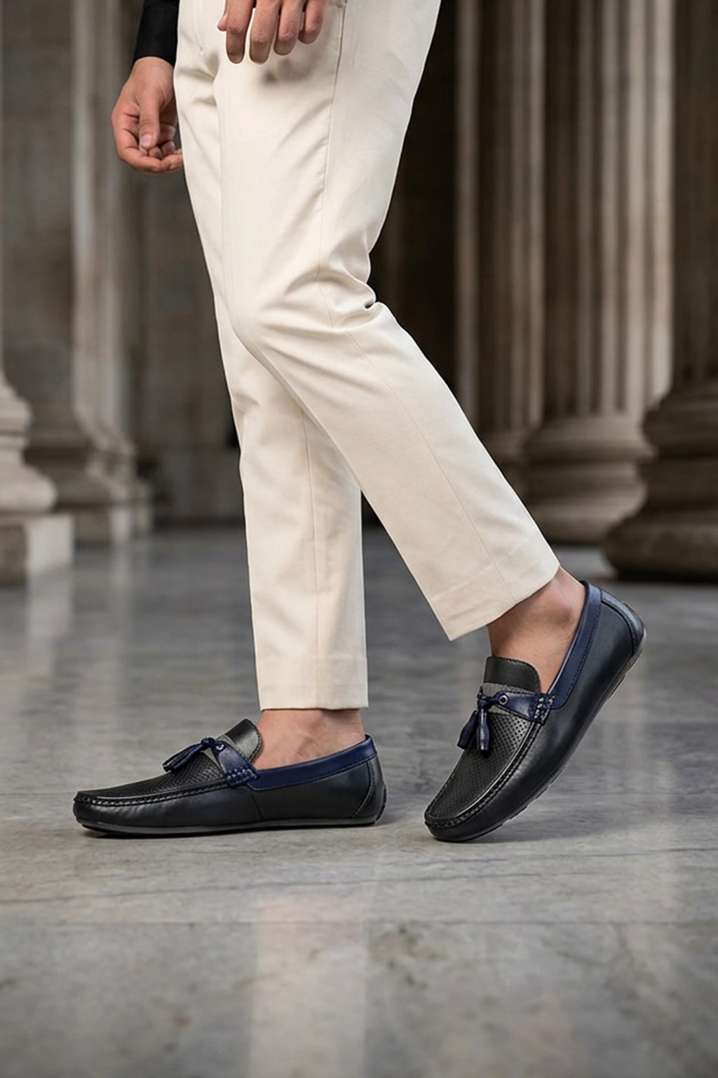 Thaddeus Gray Tassel Loafers 0130856
