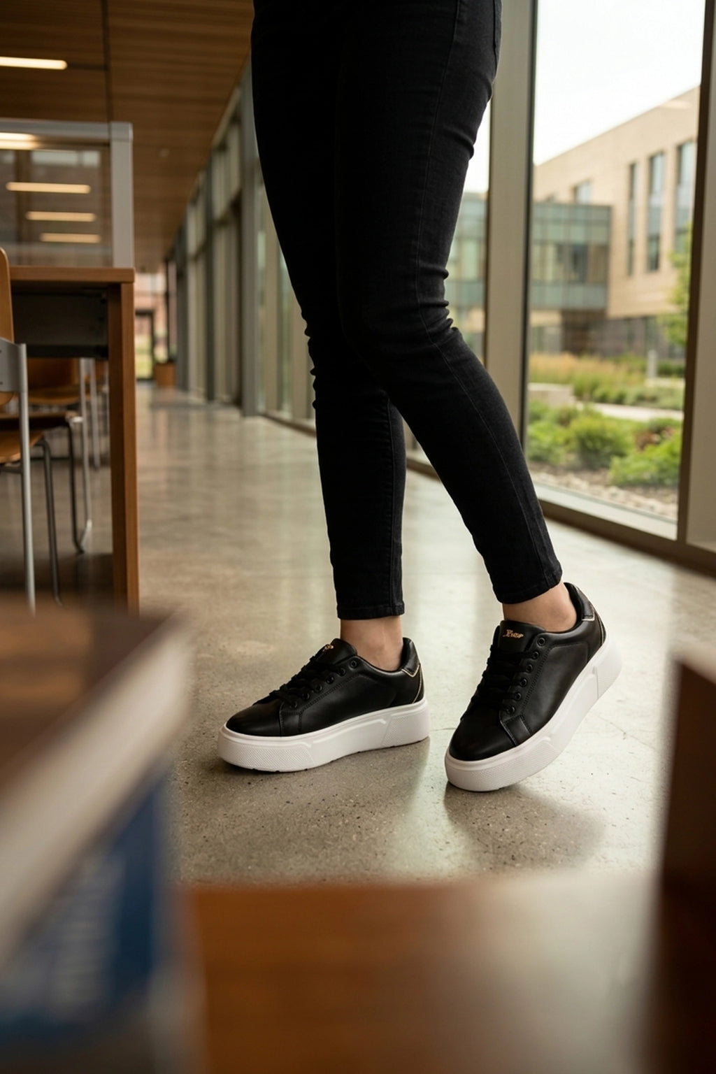 Women Sneaker Shoes Black 0440870