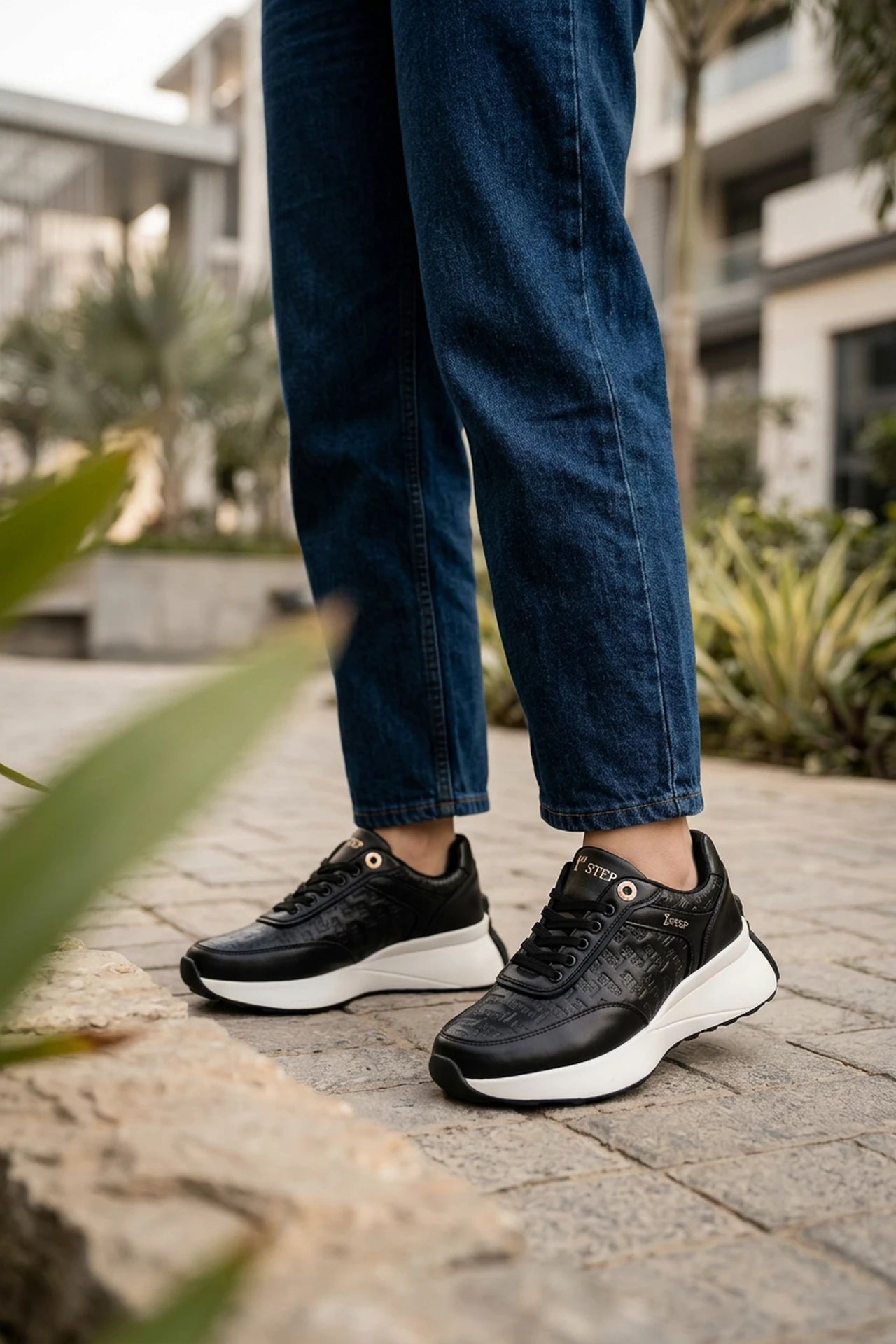 Women Sneaker Shoes Black 0440879