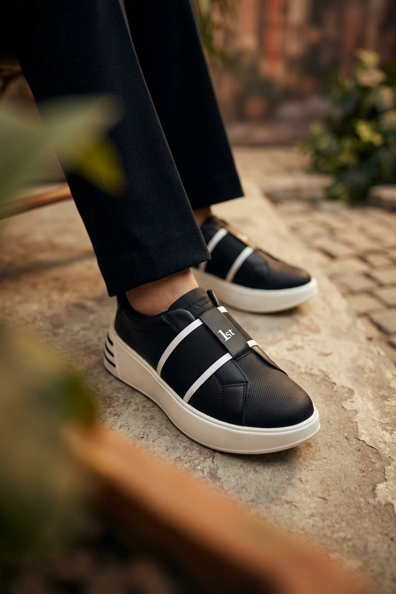 Women Sneaker Shoes Black 0440880