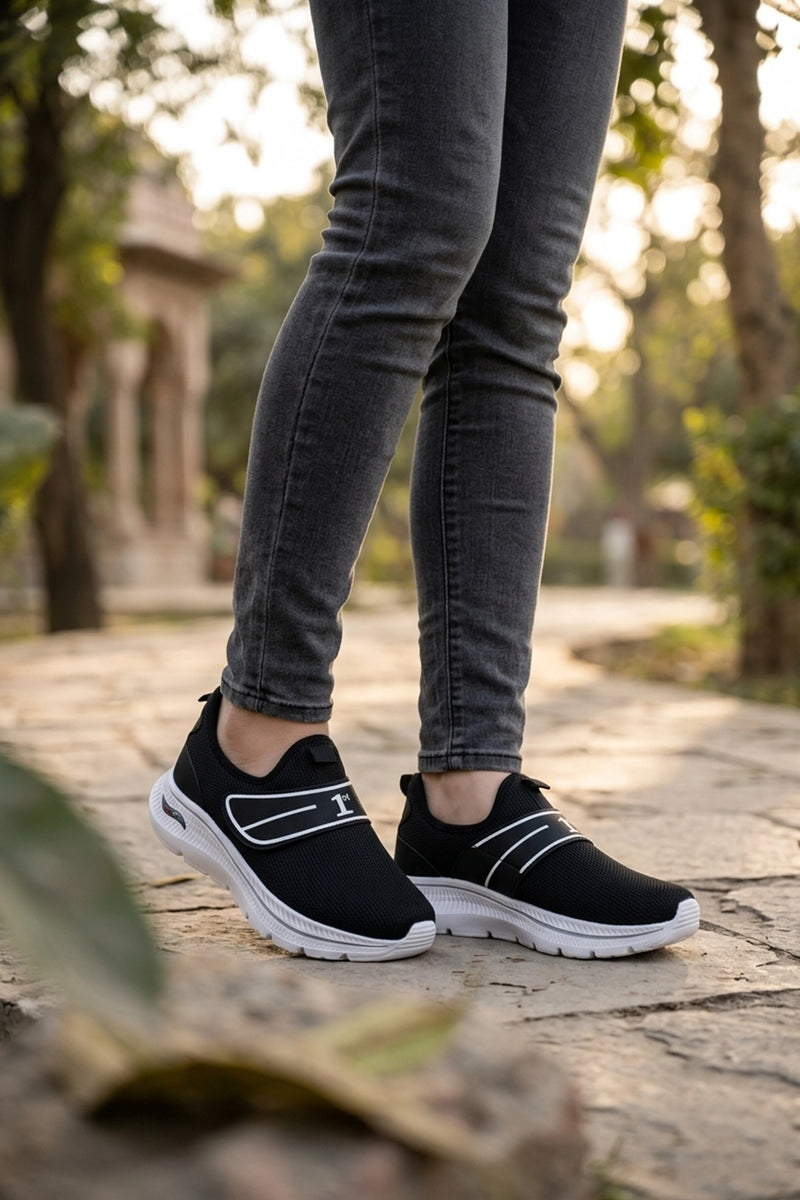 Women Sneaker Shoes Black 0440898