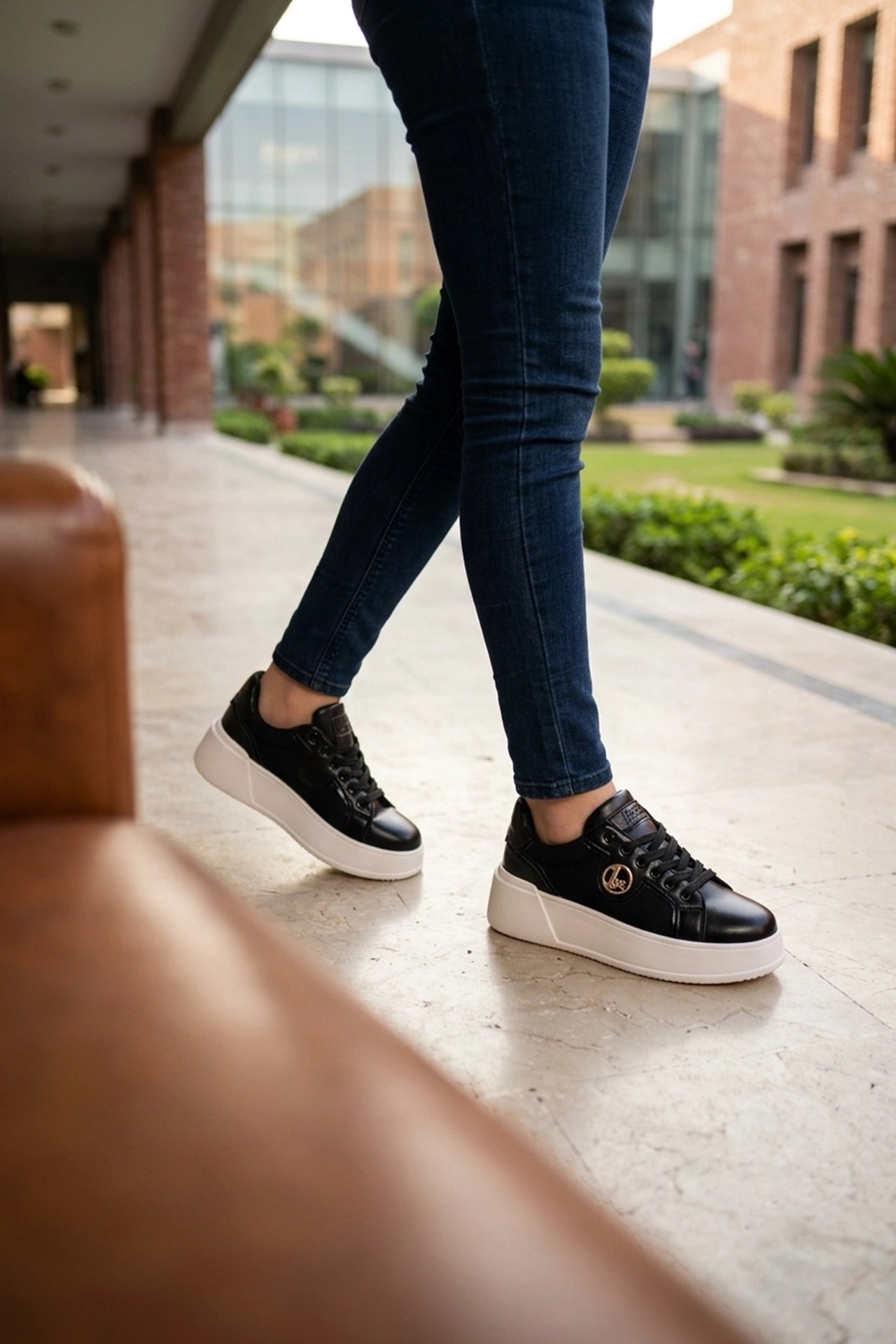 Women Sneaker Shoes Black 0440910