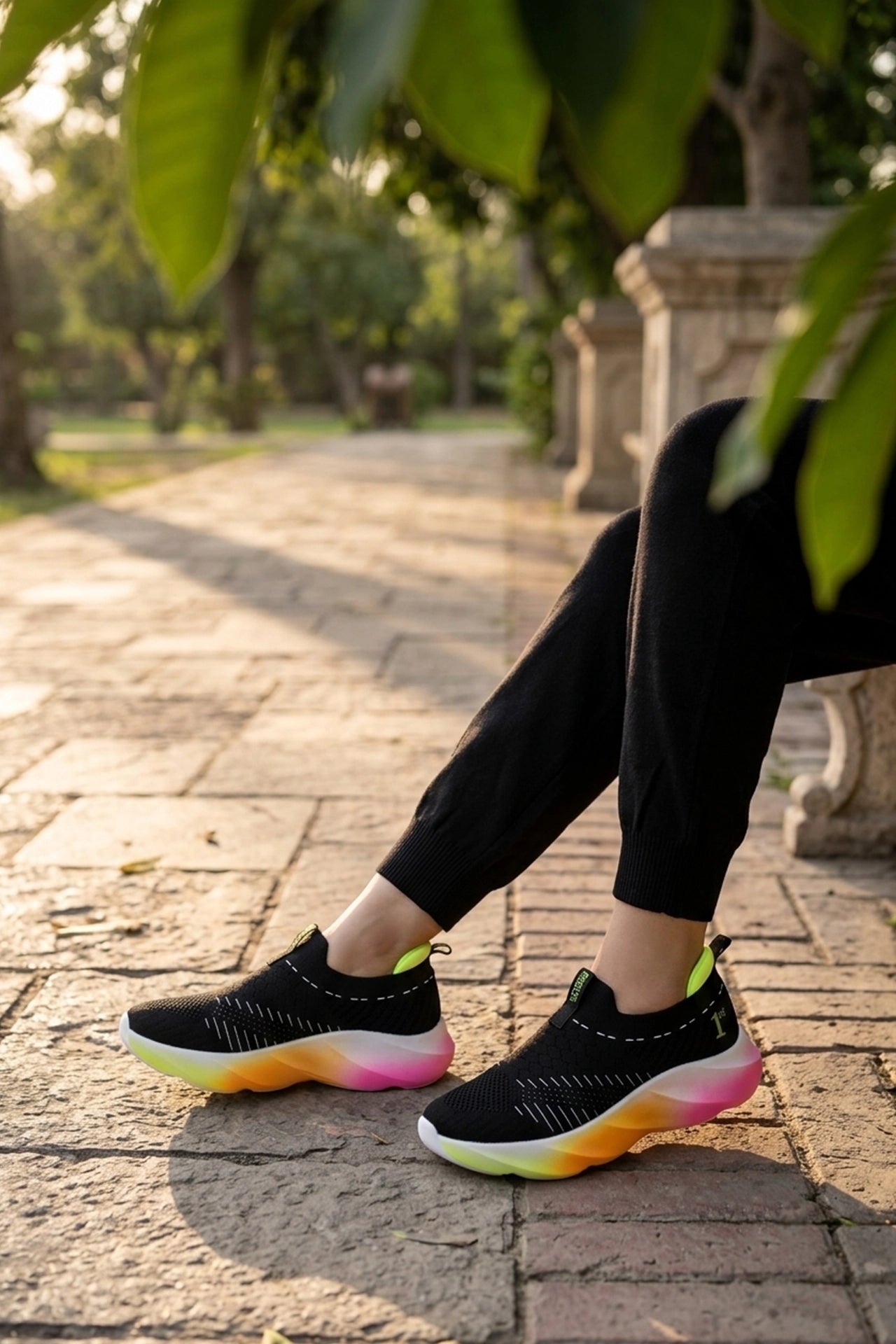 Women Sneaker Shoes Black 0441035