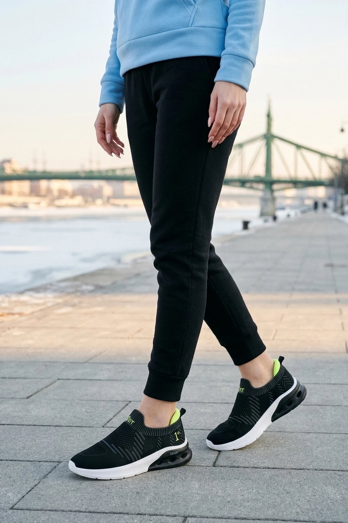 Women Sneaker Shoes Black 0441068