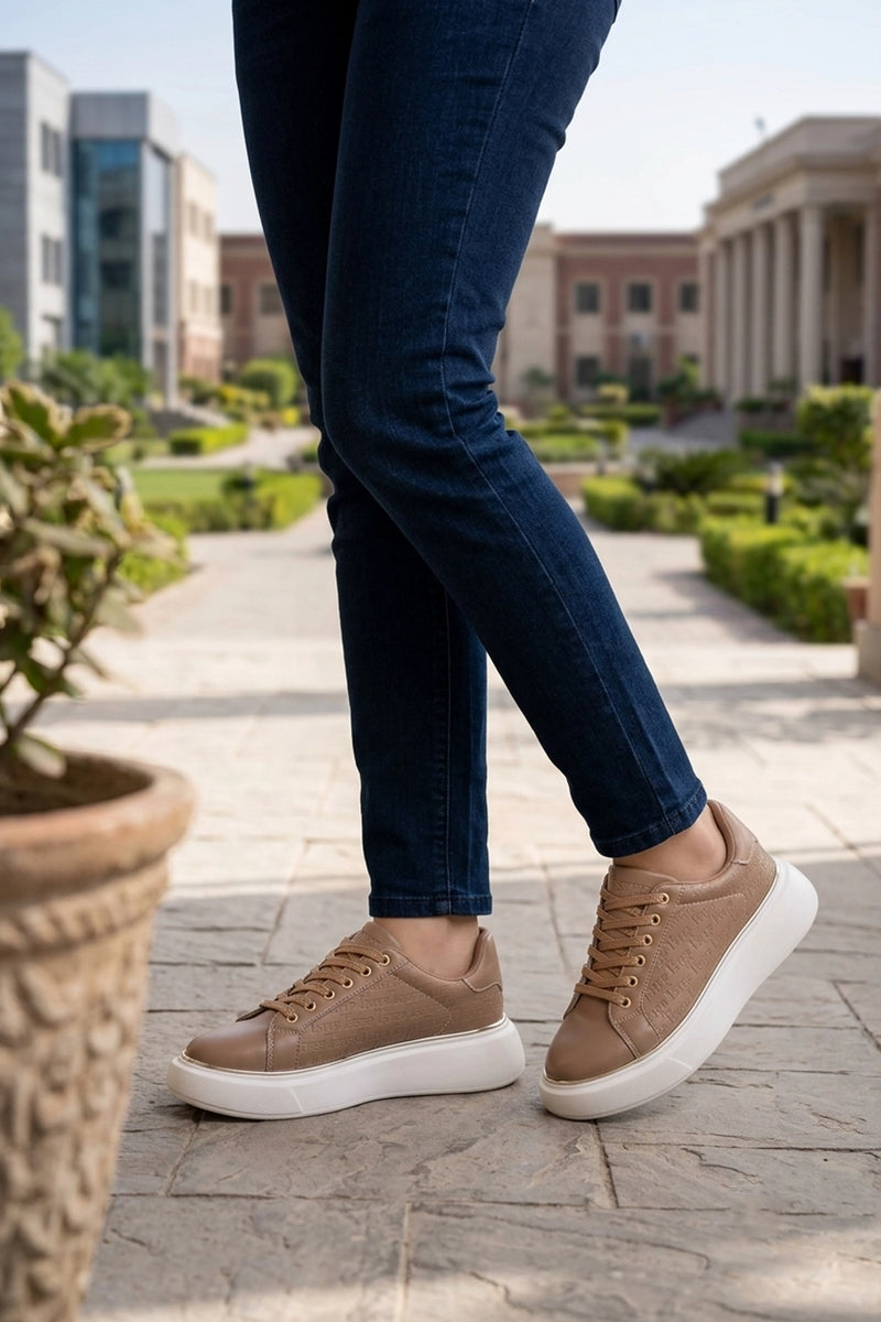 Women Sneaker Shoes Brown 0440911