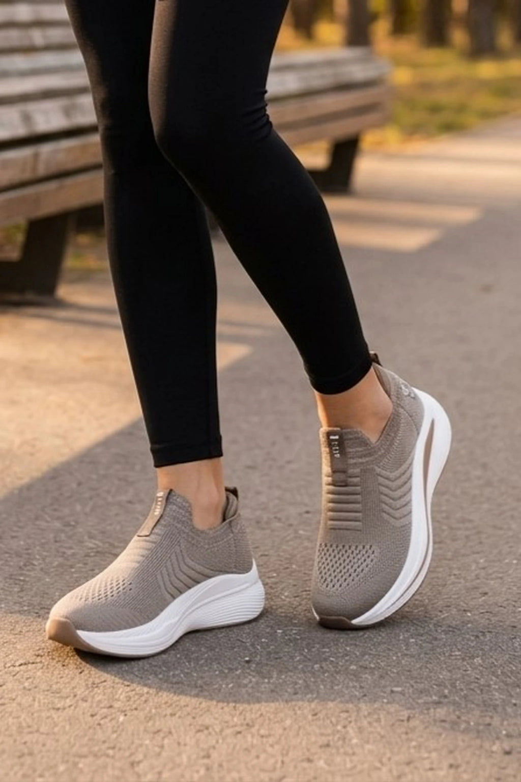 Women Sneaker Shoes Brown 0441067