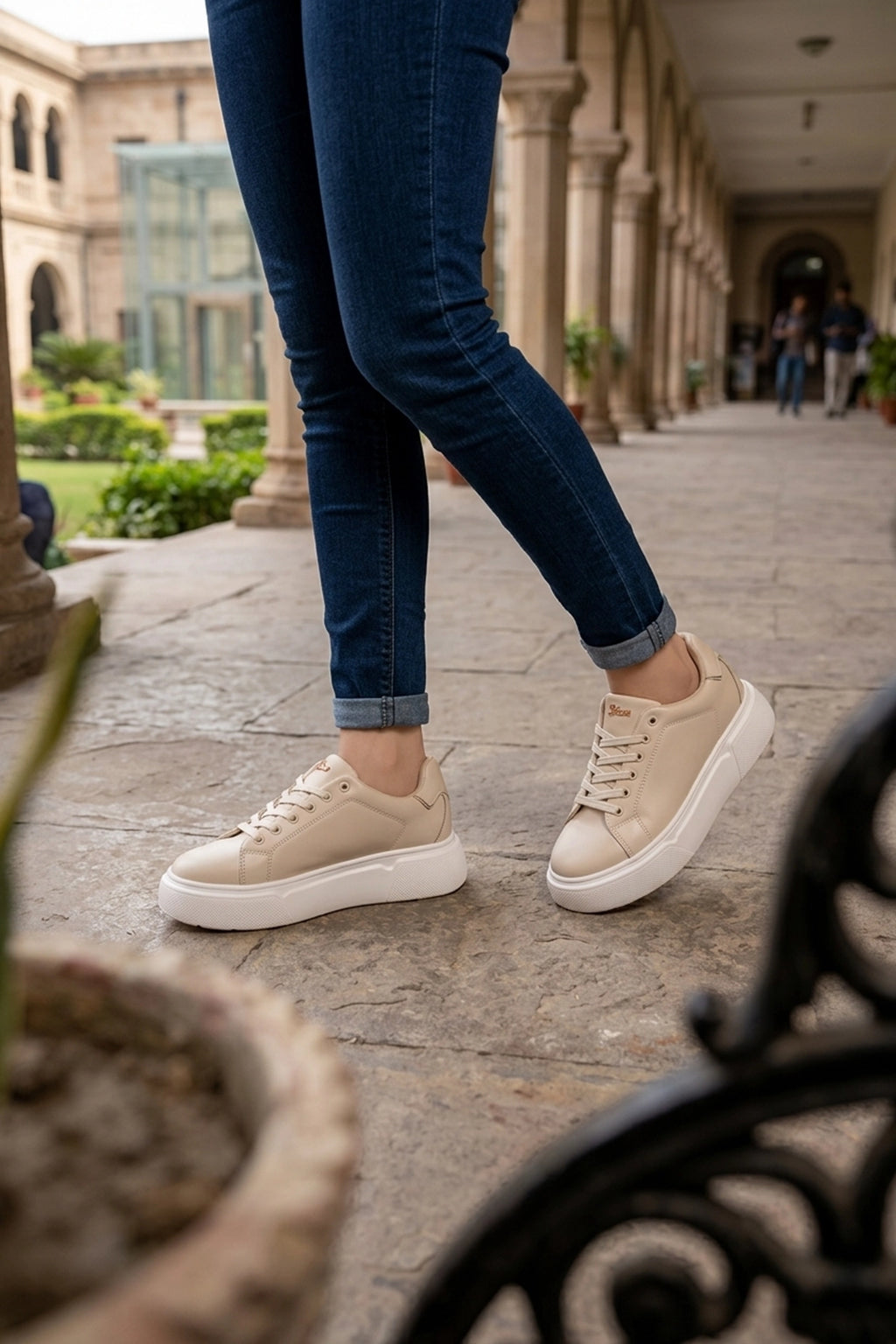 Women Sneaker Shoes Fawn 0440870