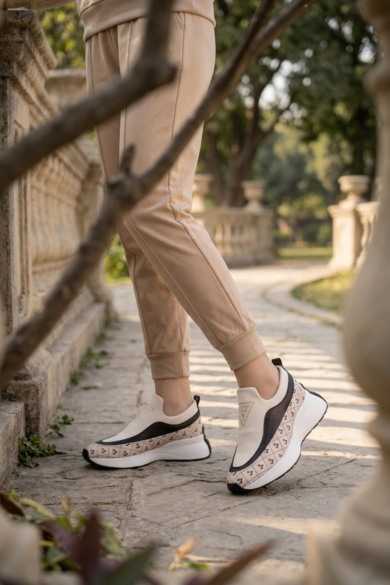 Women Sneaker Shoes Fawn 0440914