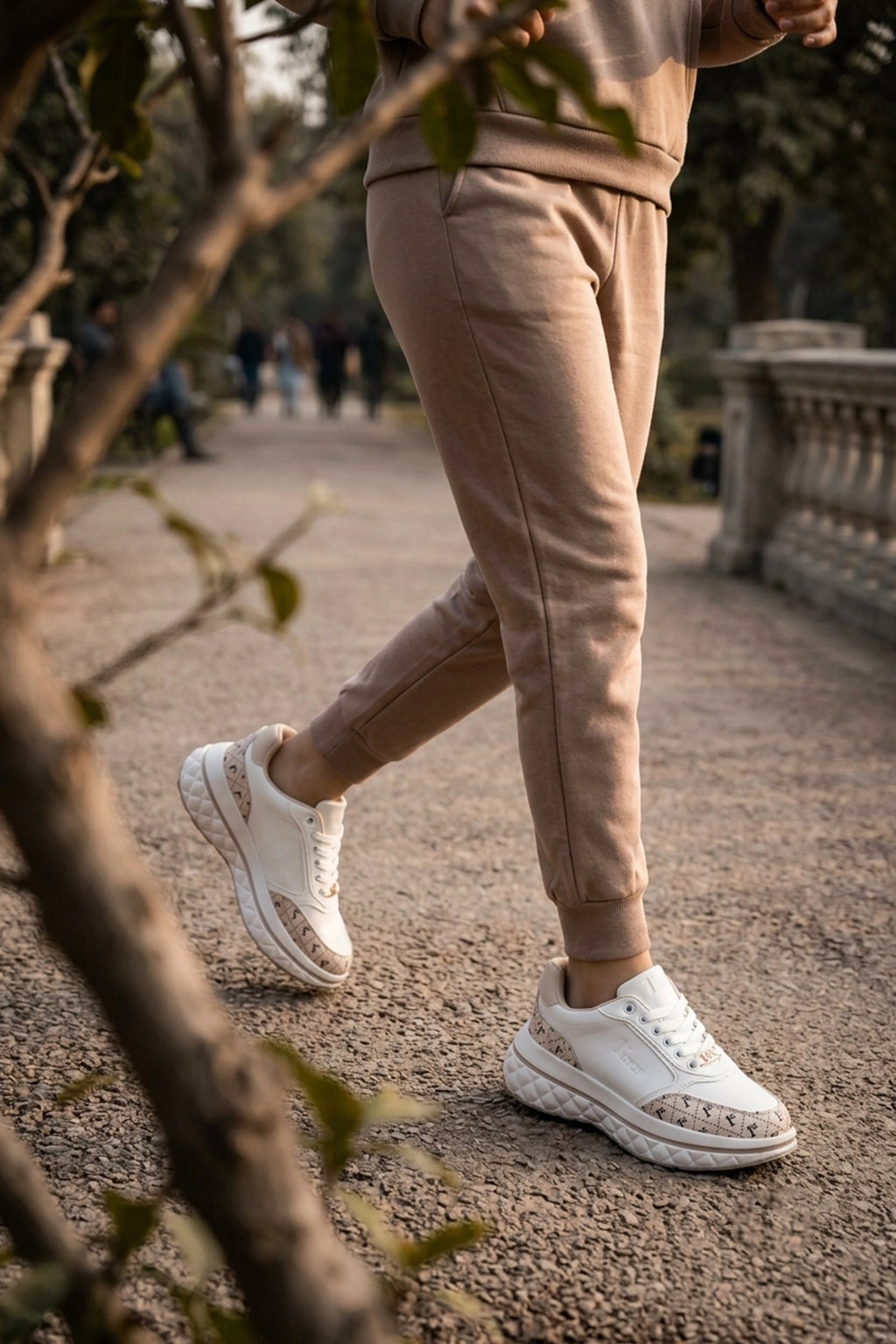 Women Sneaker Shoes Fawn 0440917