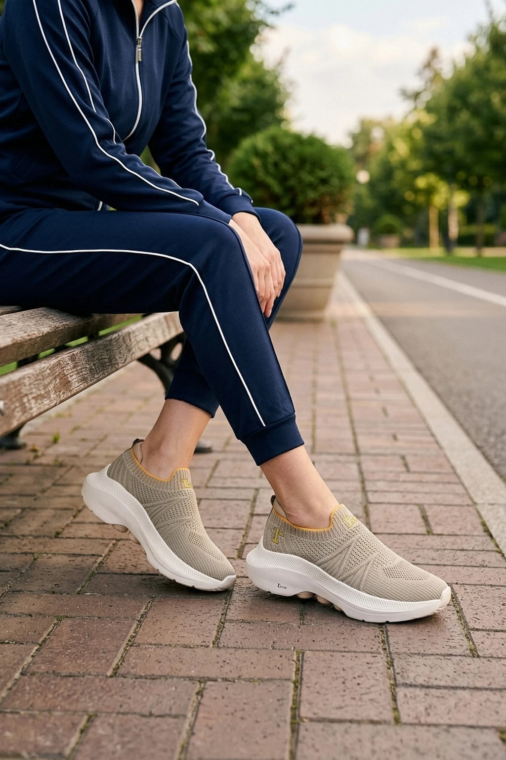 Women Sneaker Shoes Fawn 0441071