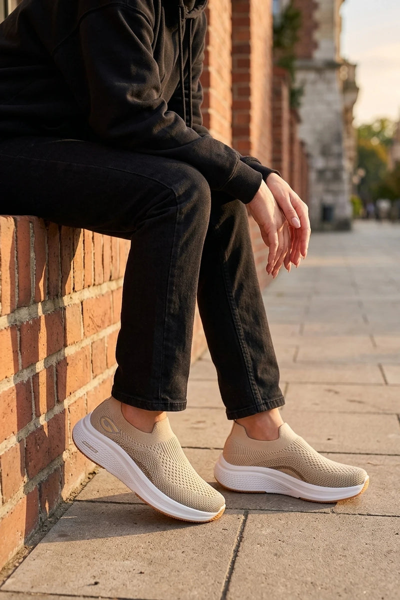Women Sneaker Shoes Fawn 0441073