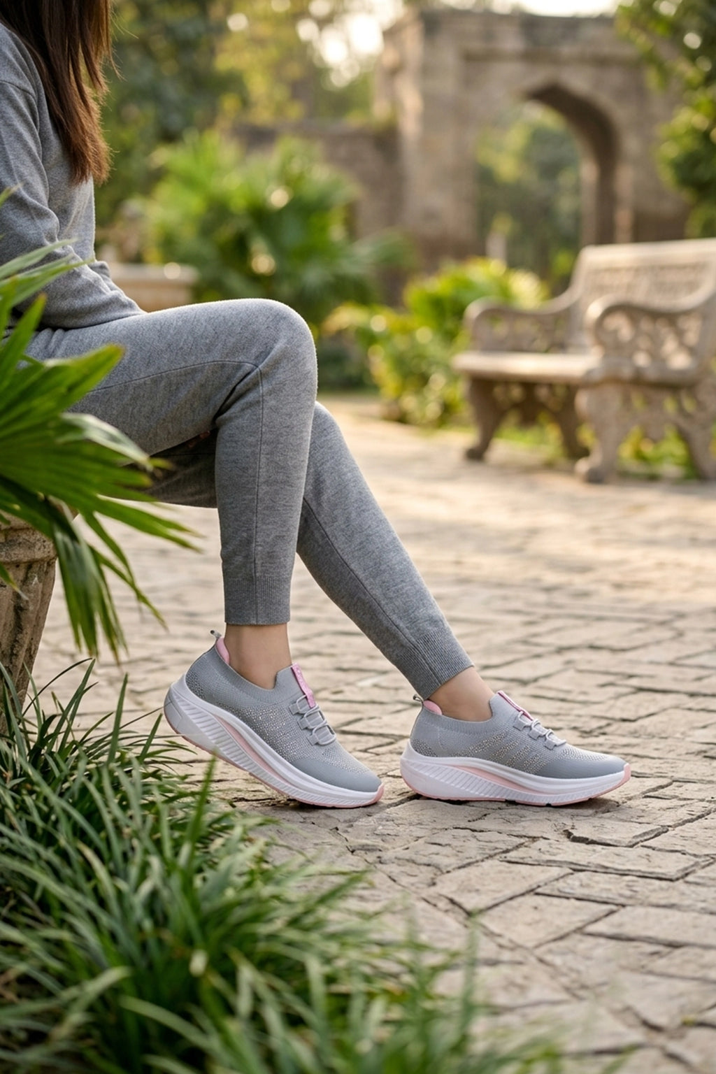 Women Sneaker Shoes Gray 0441003