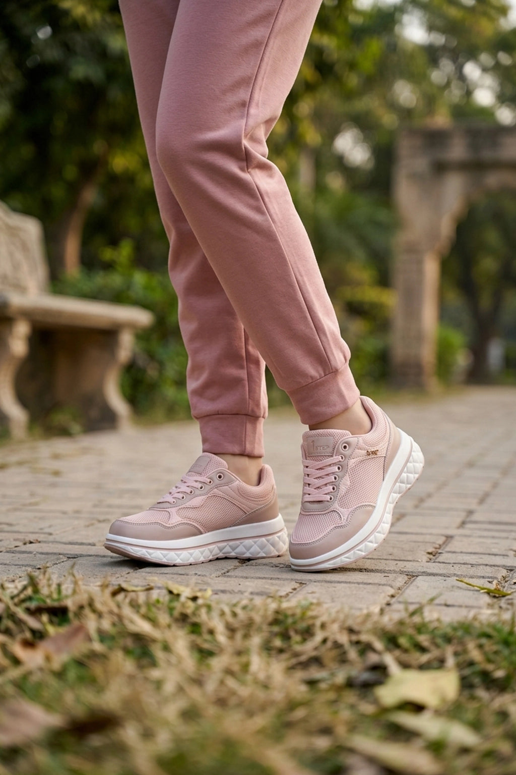 Women Sneaker Shoes Pink 0440913