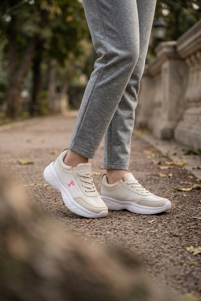 Women Womens Fawn Sneakers 0440859