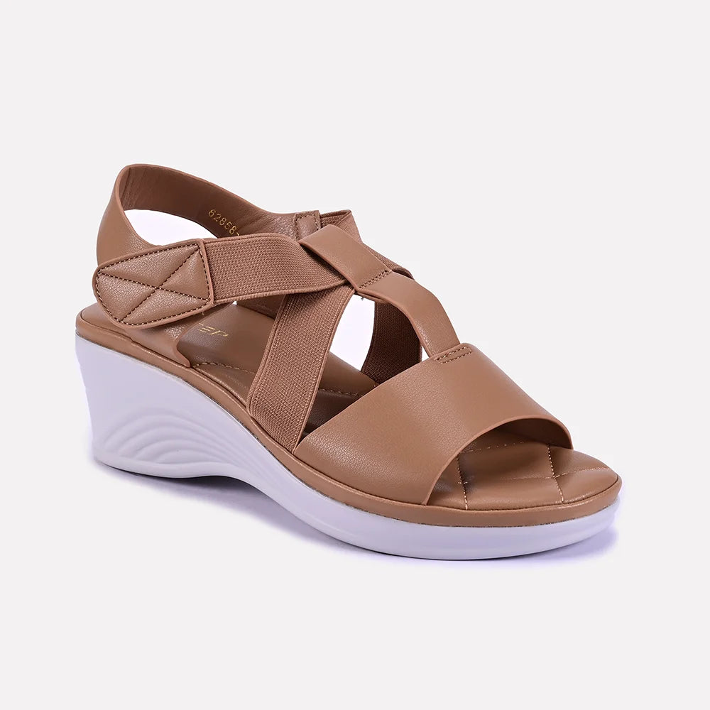 beatrice_mustard_soft_casual_sandals_0421295_1.jpg