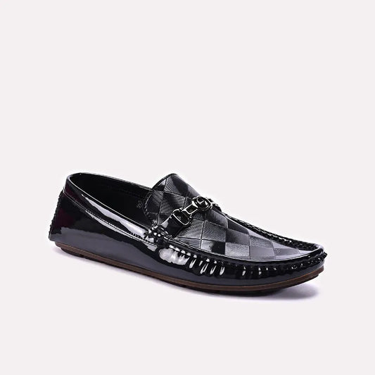 Black Glossy Pleaded Loafers